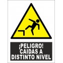 SEÑAL PELIGRO CAIDAS A DISTINTO NIVEL PVC 30X40 cm