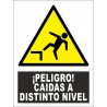 SEÑAL PELIGRO CAIDAS A DISTINTO NIVEL PVC 30X40 cm